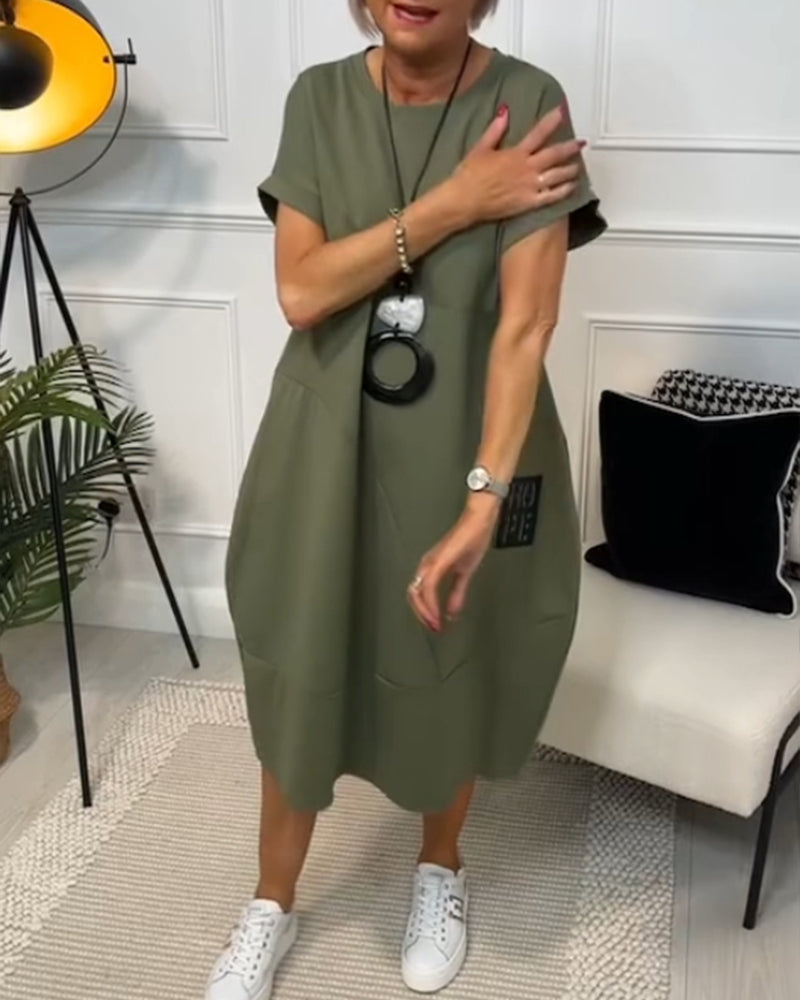 Julie™ | Stilfuld Kjole med Korte Ærmer
