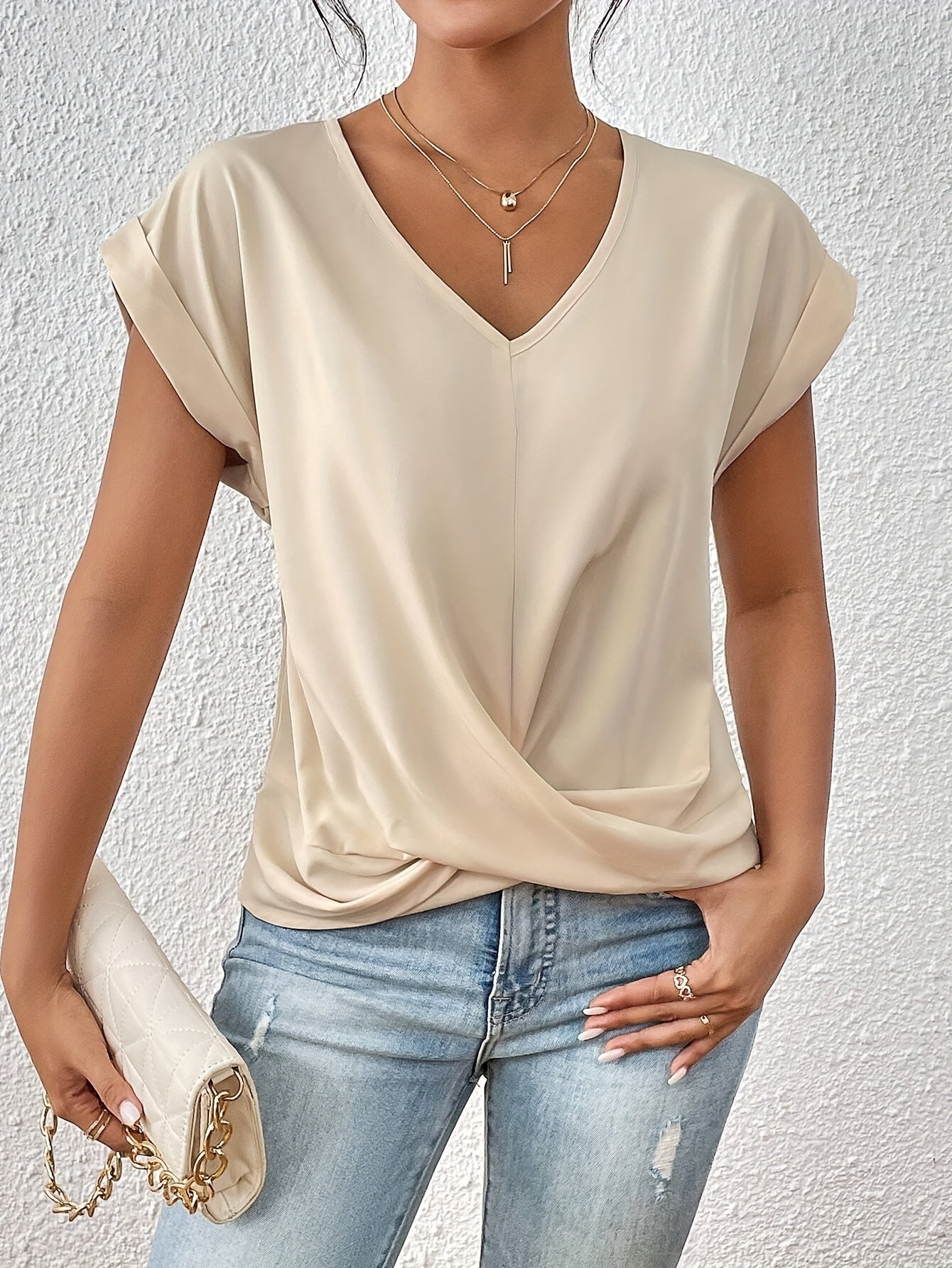 Luisa™ | Casual T-shirt med Hjerteudskæring (1+1 Gratis)