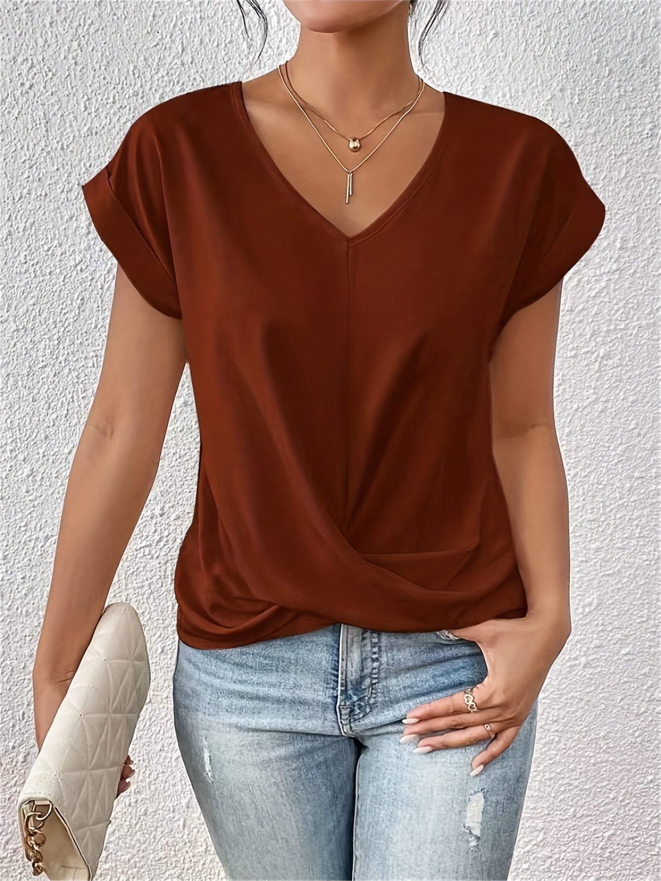 Luisa™ | Casual T-shirt med Hjerteudskæring (1+1 Gratis)